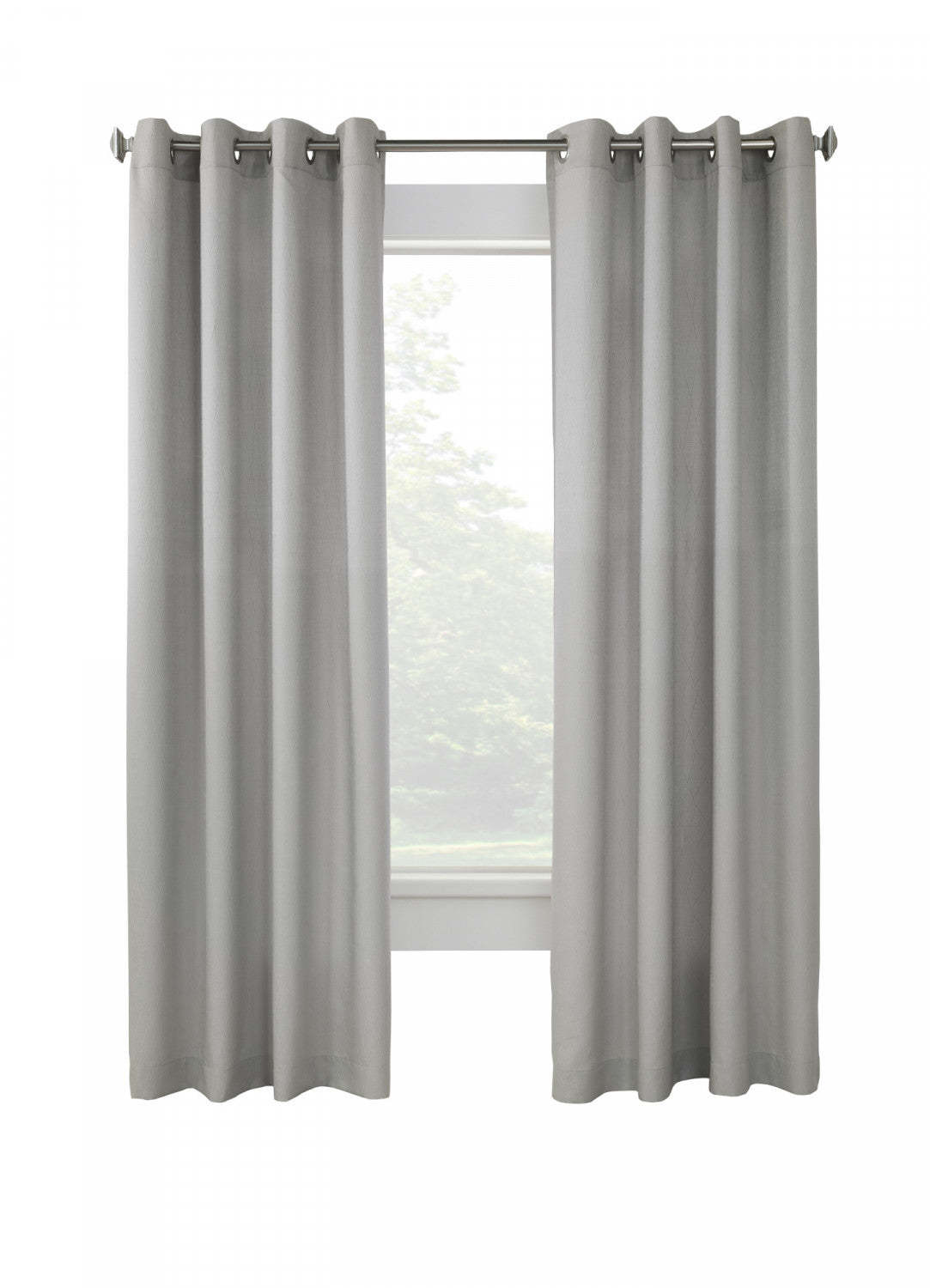 Habitat Brisbane Silver Light Filtering Grommet Curtain Panel - 52 x 84|Panneau de rideau filtrant la lumière à œillets Brisbane argenté d'Habitat - 52 x 84