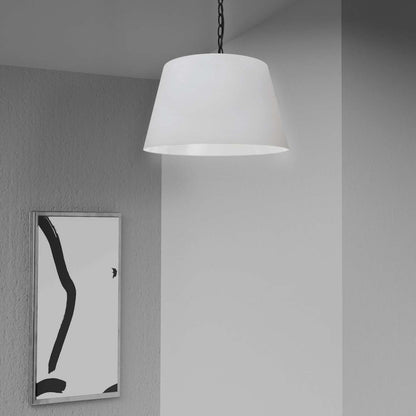 Dainolite Brynn 1 Light Pendant Small Black Finish White Shade Lamp|Petit luminaire suspendu Brynn de Dainolite avec abat-jour blanc, fini noir et 1 ampoule