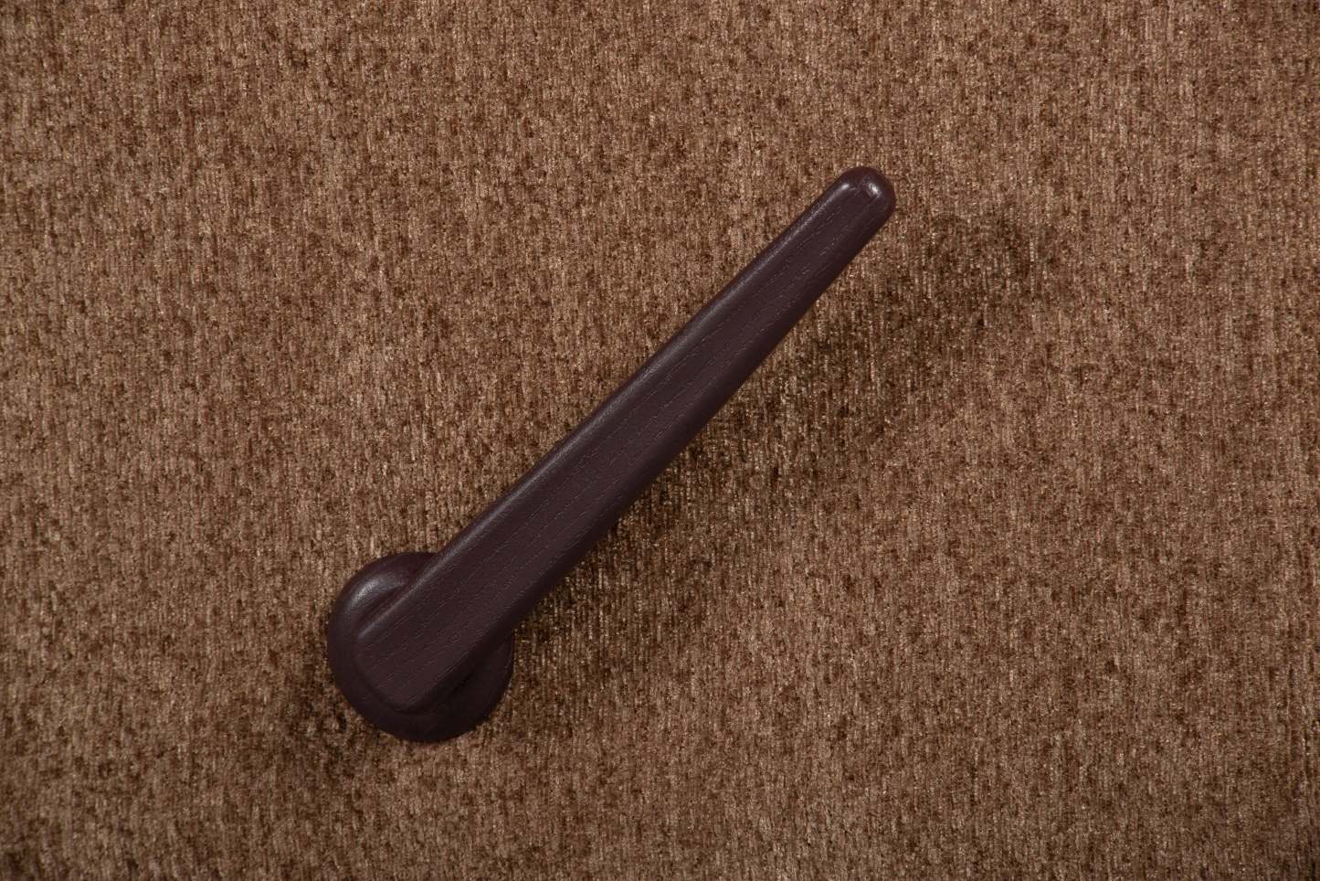 Fabriqué au Canada Fauteuil inclinable à bascule en tissu chenille 35 - Brun | Fauteuil berçant inclinable de 35 po fabriqué au Canada en tissu de chenille - brun