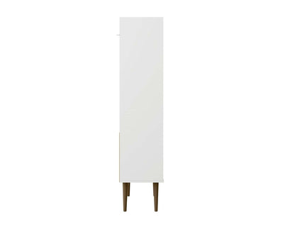 Manhattan Comfort Bogart 62.6 Mid-Century Modern Bookcase - White &amp; Natural|Bibliothèque Bogart de Manhattan Comfort de 62,6 po de style moderne du milieu du 20e siècle - blanche et naturelle