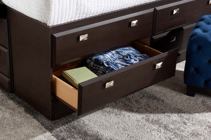 Lit plateforme Yorkdale à 12 tiroirs avec tête de lit et cadre de rangement, fabriqué au Canada, brun - Taille Queen