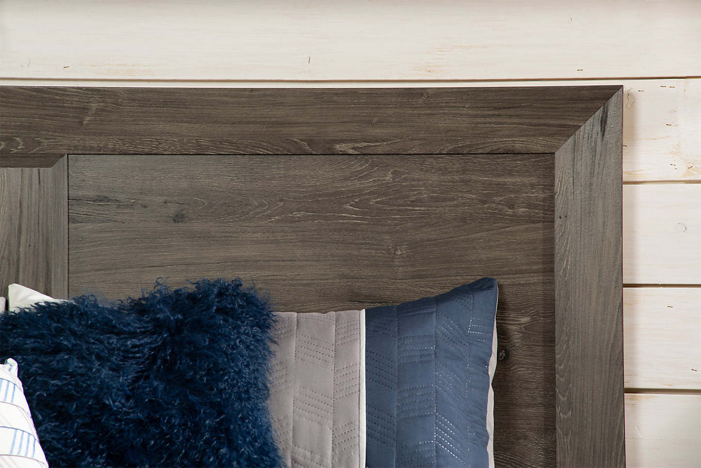 Tête de lit à panneau Yorkdale, fabriquée au Canada, gris - taille Queen | Tête de lit à panneau Yorkdale fabriquée au Canada, grise - format grand lit