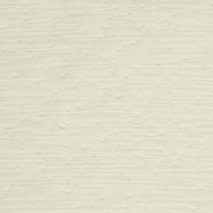 Habitat Boucle Off White Sheer Grommet Curtain Panel - 52 x 95|Panneau de rideau transparent à œillets Boucle blanc cassé d'Habitat - 52 x 95