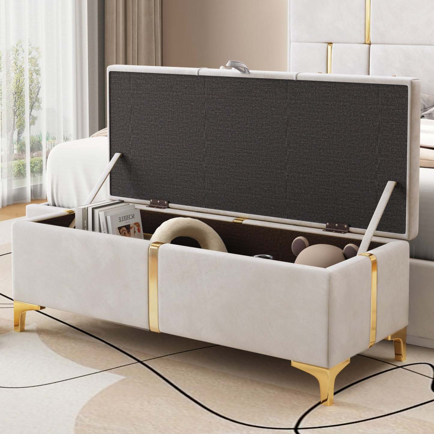 Banc ottoman de rangement rembourré en velours doux Tony avec pieds en métal, beige | Banc Coffre De Rangement Tony En Velours Doux Avec Pieds Métalliques, Beige