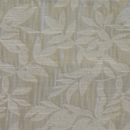 Habitat Martina Silver Light Filtering Grommet Curtain Panel - 52 x 84|Panneau de rideau filtrant la lumière à œillets Martina argenté d'Habitat - 52 x 84