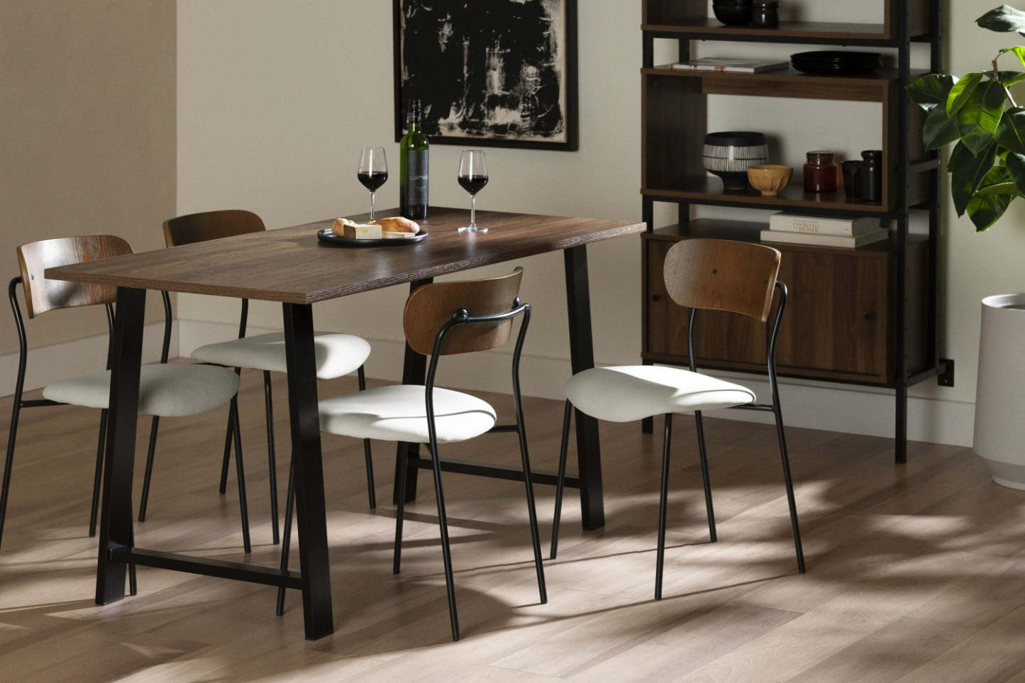 Hype Cream Brown Dining Chair - Set of 2|Chaise de salle à manger Hype crème et brune - ensemble de 2