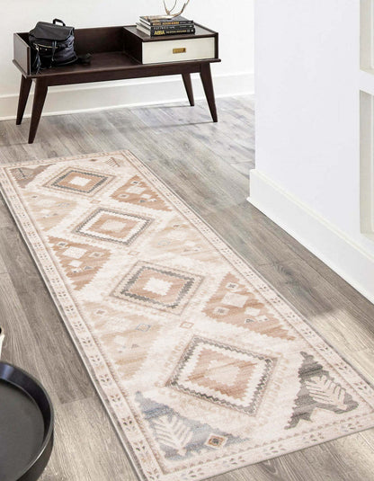 Carpette longue Lia ivoire - 2 pi 8 po x 8 pi 2 po