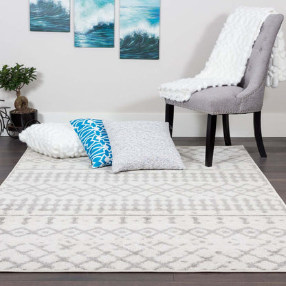 Lav Grey Mor 4x6 Area Rug|Carpette Lav grise à motifs marocains 4 x 6|D80GF7BO