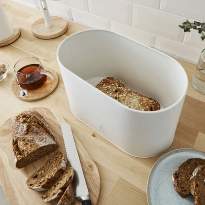 Salton Swan Nordic Bread Bin with Cutting Board - White|Boîte à pain Swan de style nordique avec planche à découper - blanche