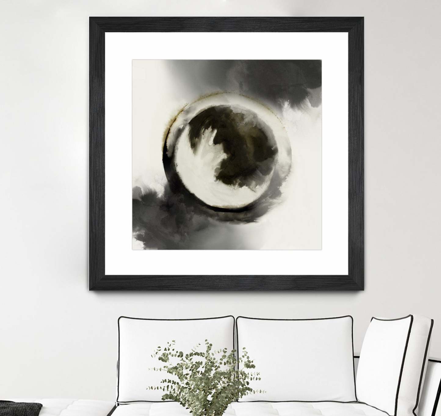 Smokey Circumference Matted and Framed Black 36x36 Wall Art|Œuvre d'art murale encadrée noire et mate « Smokey Circumference » 36 x 36
