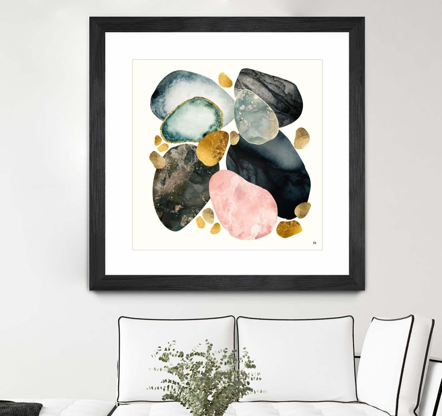 Pebble Abstract Matted and Framed Black 36x36 Wall Art|Œuvre d'art murale encadrée noire et mate « Pebble Abstract » 36 x 36