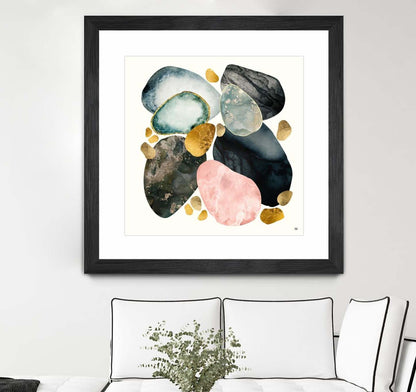 Pebble Abstract Matted and Framed Black 36x36 Wall Art|Œuvre d'art murale encadrée noire et mate « Pebble Abstract » 36 x 36