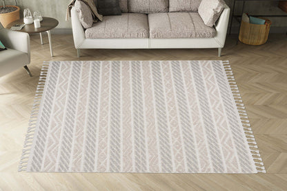 Athena Beige Indoor/Outdoor Area Rug - 5.3 X 7.6 | Tapis Beige D’intérieur/Extérieur Athena - 5.3 X 7.6