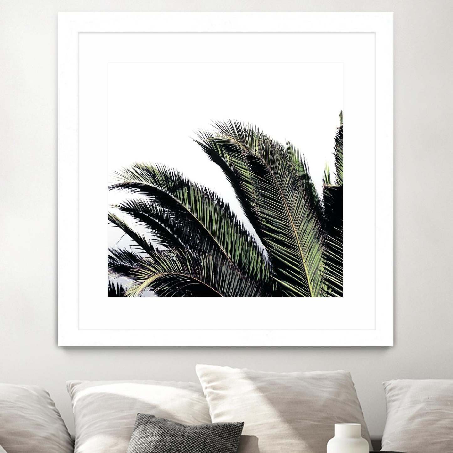 Cape Storm Matted and Framed White 30x30 Wall Art|Œuvre d'art murale encadrée blanche et mate « Cape Storm » 30 x 30