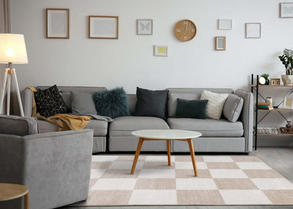 Covington Modern Checkered Indoor Area Rug - 2'0 x 7'7|Carpette Covington à motif de damier moderne pour l'intérieur - 2 pi x 7 pi 7 po