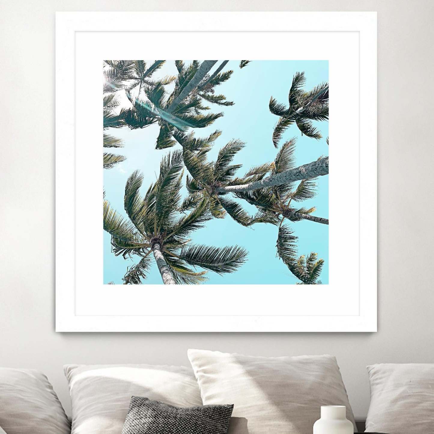 Palm 03 Matted and Framed White 30x30 Wall Art|Œuvre d'art murale encadrée blanche et mate « Palm 03 » 30 x 30