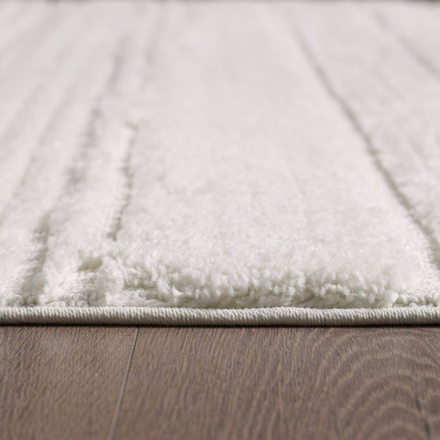 Carpette à poil long Quinto crème à motif de vagues - 2 pi 7 po x 8 pi