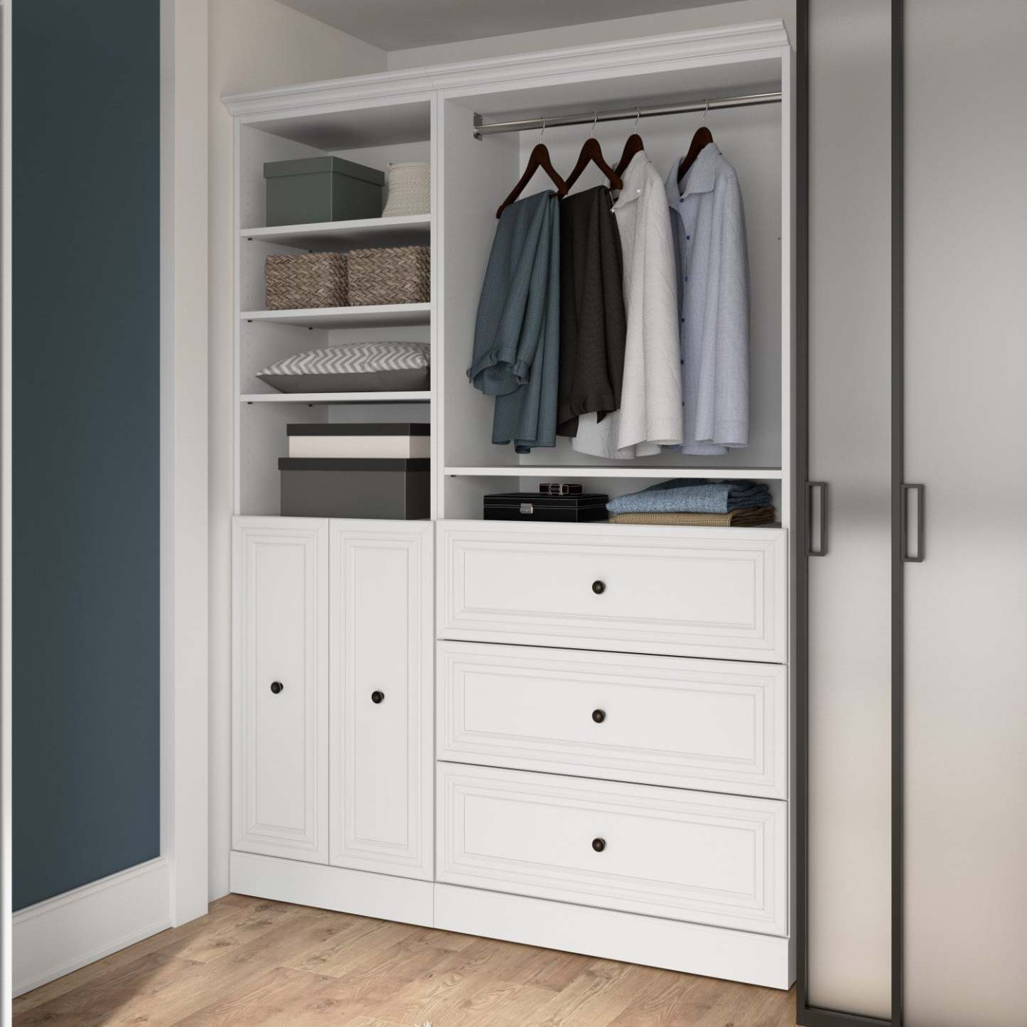 Système d'organisateur de garde-robe Versatile de Bestar de 61 po (L) avec portes - blanc