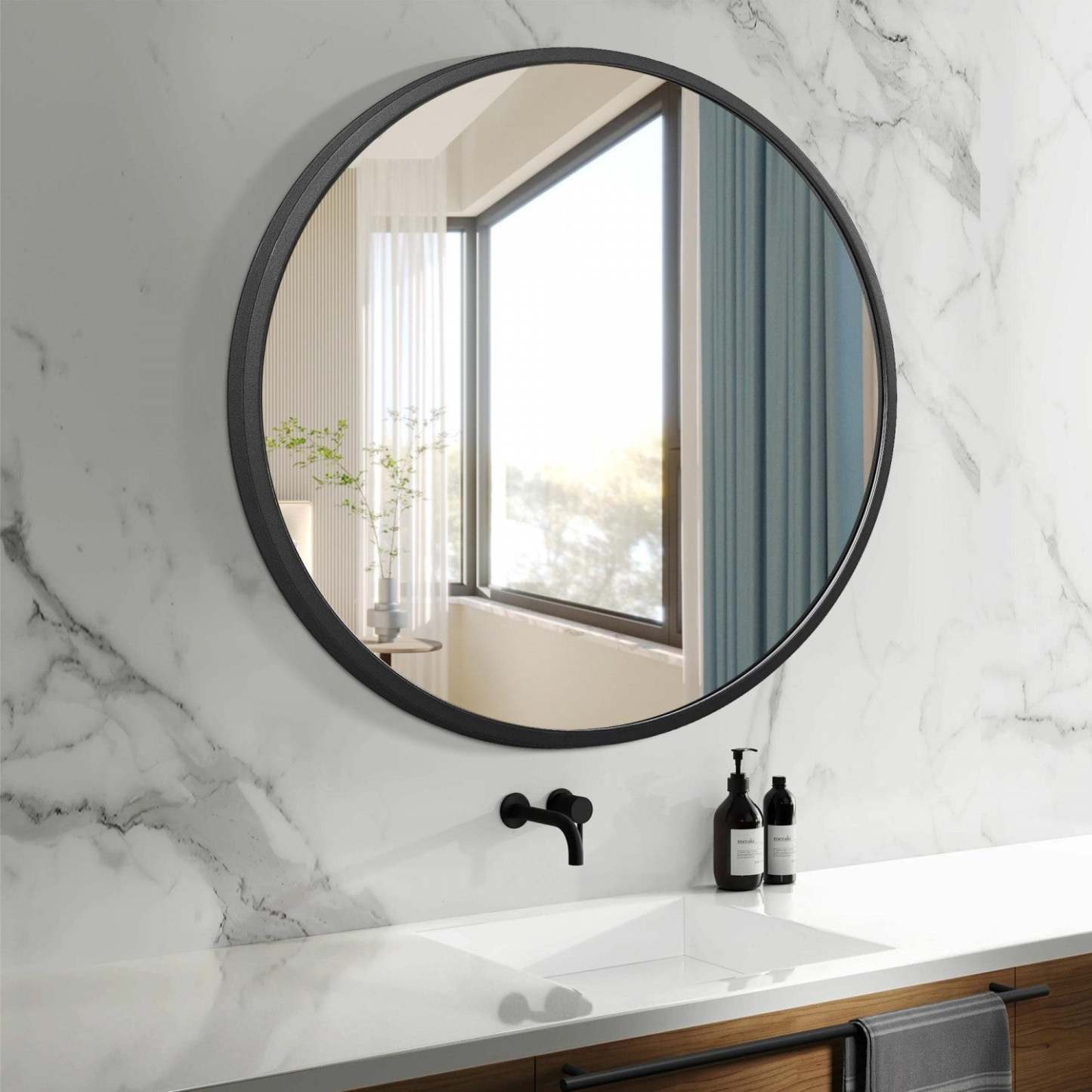 Arcus 30 X 30 Hand Crafted Round Mirror - Black|Miroir rond Arcus 30 po x 30 po fabriqué à la main - noir