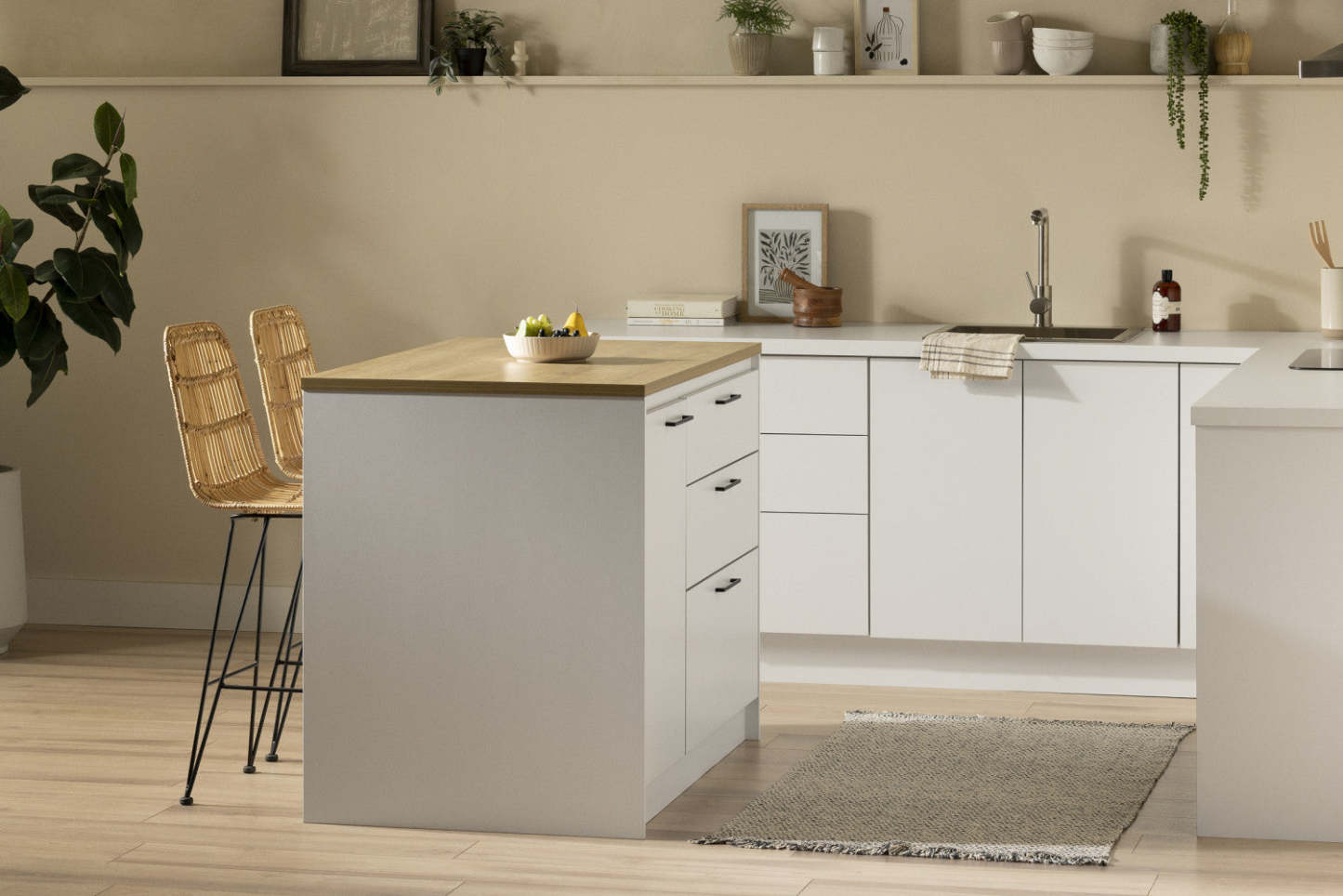 Îlot de cuisine Myro avec porte et tiroirs - Blanc et érable muscade | Myro Ilot De Cuisine Avec Porte Et Tiroirs - Blanc Et Erable Noix De Muscade