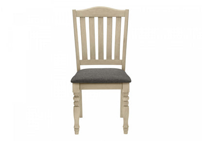 Ensemble de 2 chaises de salle à manger côté cuisine tissu gris antique pieds en bois transitionnel|Ensemble de 2 chaises de salle à manger de style transitionnel avec tissu gris antique et pattes en bois pour la cuisine et la salle à manger