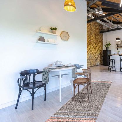 Tapis Vera Earth taupe/ivoire – 2'7 x 8'4| Tapis Vera Terre taupeivoire - 2 pi 7 po x 8 pi 4 po|D86FLUO3