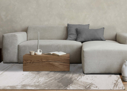 Kylie Soft Cream Taupe Brush Strokes Area Rug - 7'10 x 10'10|Carpette douce Kylie crème et taupe à motif de coups de pinceau - 7 pi 10 po x 10 pi 10 po