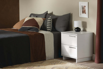 Cavalleri Nightstand with 2 Drawers - Pure White|Table de nuit Cavalleri à 2 tiroirs - blanc solide