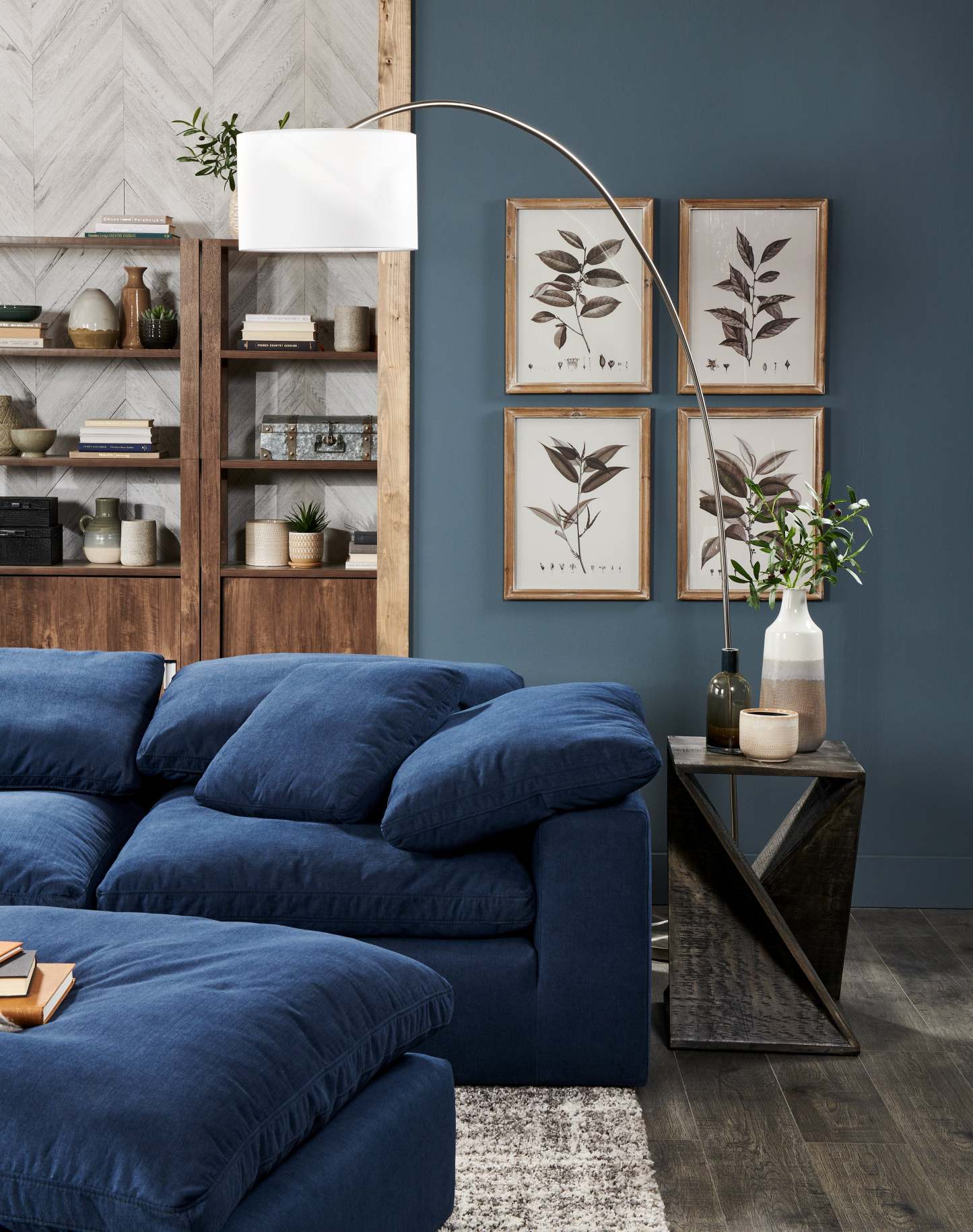 78 Lampadaire Arc en Acier Brossé avec Abat-Jour en Lin|Lampe à pied arquée de 78 po acier brossé avec abat-jour en lin