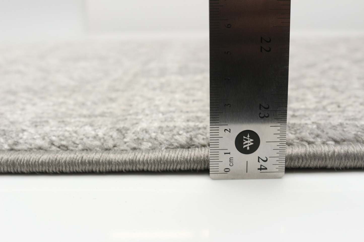 Tapis Elita gris - 2'7 X 8'0|Carpette Elita grise - 2 pi 7 po x 8 pi 0 po|D29N98ZN