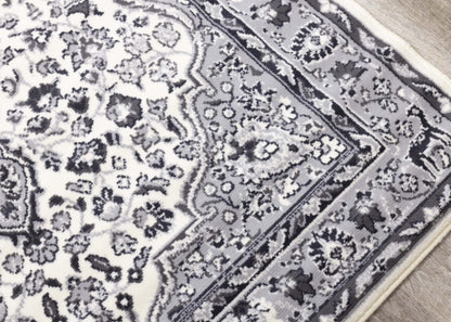 Florence Classic Border Area Rug - 4'7 x 6'7|Tapis de zone à bordure classique Florence - 4 pi 7 po x 6 pi 7 po