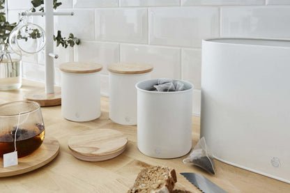 Salton Swan Nordic White Canisters - Set of 3|Boîtes blanches Swan de style nordique - ensemble de 3