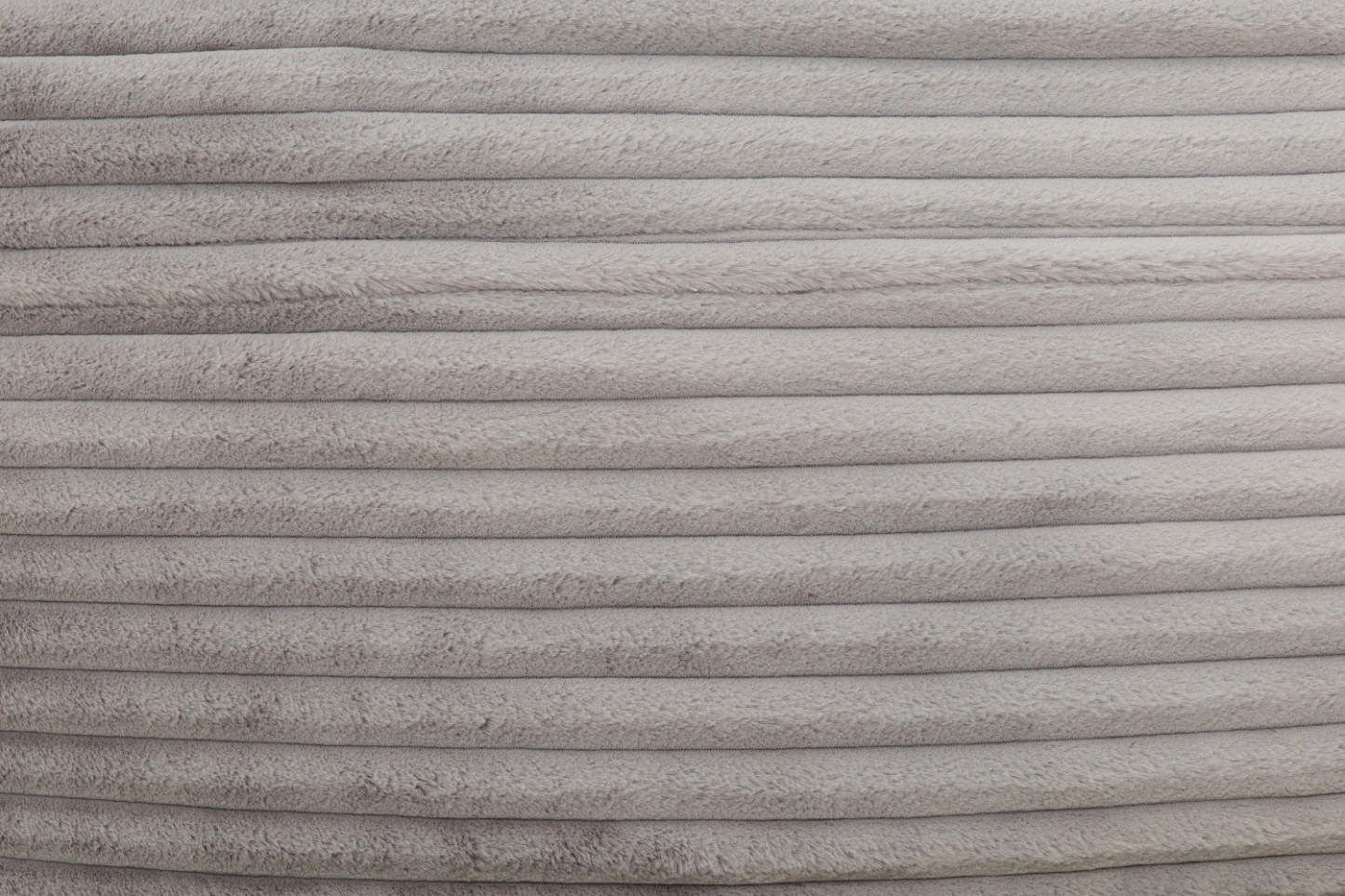 Sealy Kade Corduroy High Density Foam Bean Bag Chair - Grey|Fauteuil poire Kade de Sealy en velours tricoté avec mousse à haute densité - gris