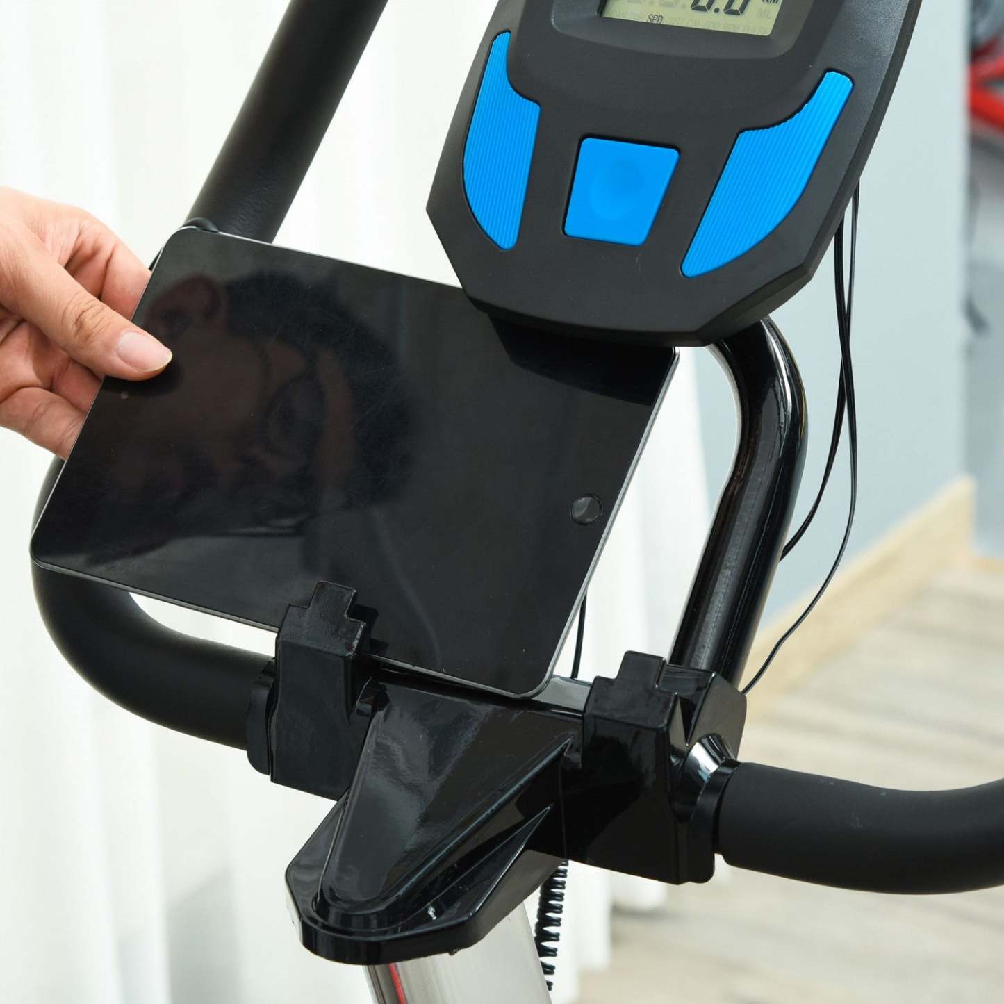 Soozier Stationary Exercise Bike Indoor Cardio Workout Cycling Bicycle W/ Heart Pulse Sensor &amp; Lcd M|Soozier Vélo d'appartement Cardio Vélo Exercice Biking Écran Multifonction Lcd Guidon Selle réglable