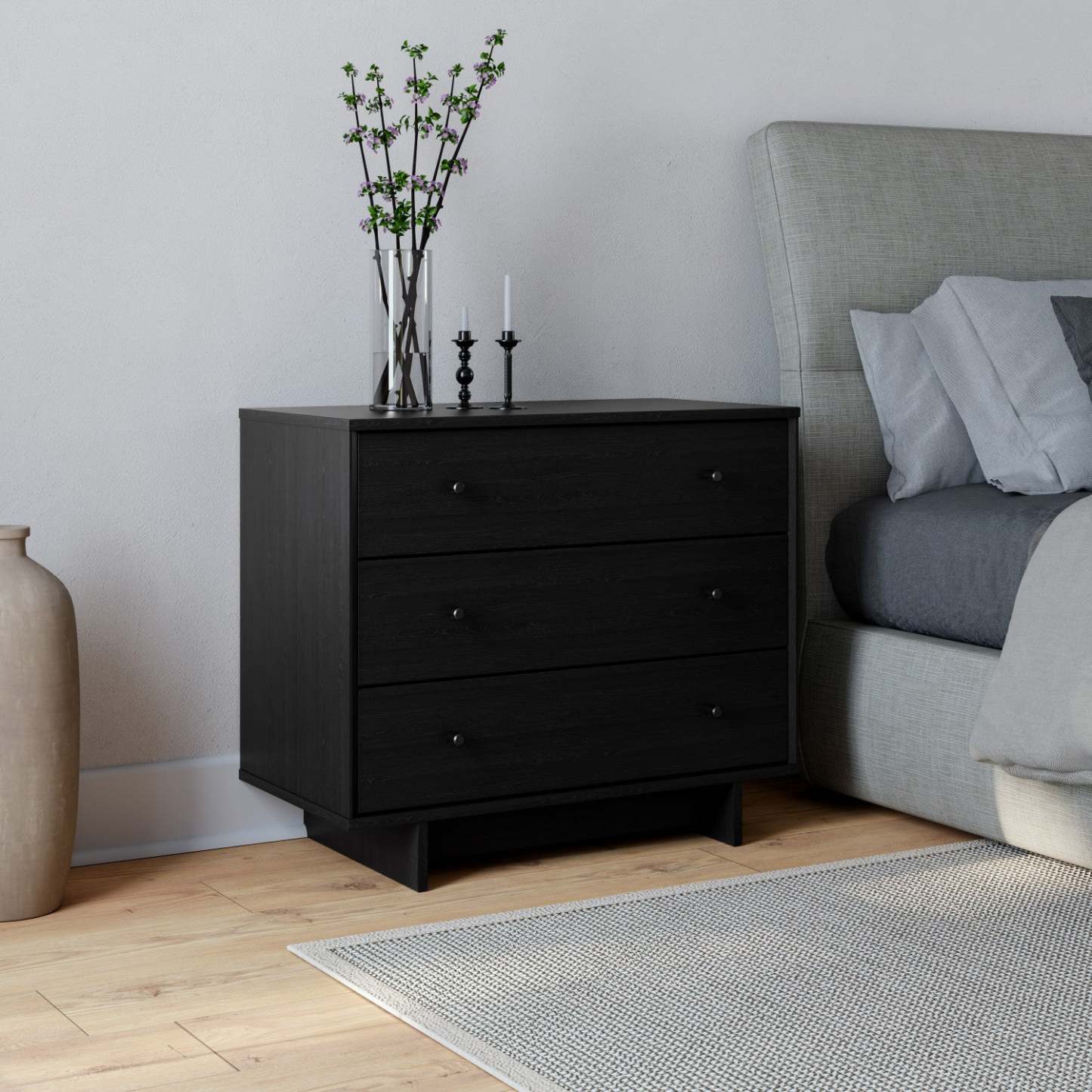 Prepac Finnley 3-Drawer Nightstand - Chêne noir|Table de nuit Finnley de Prepac à 3 tiroirs - chêne noir
