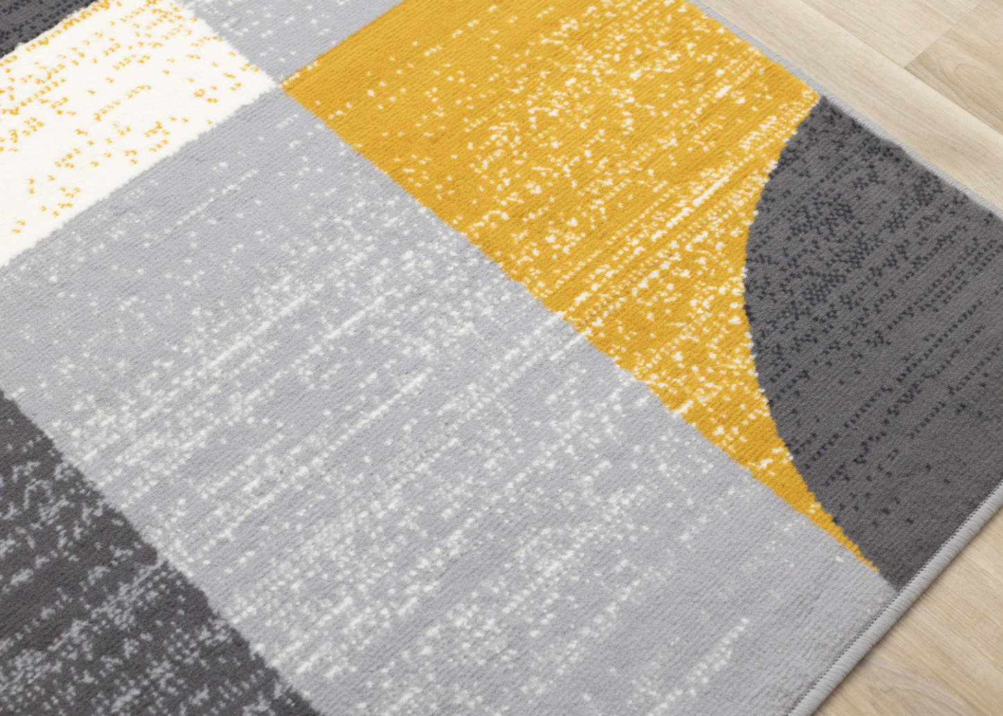 Florence Geometric Shapes Area Rug - 4'7 x 6'7|Tapis Florence à motifs géométriques - 4 pi 7 po x 6 pi 7 po