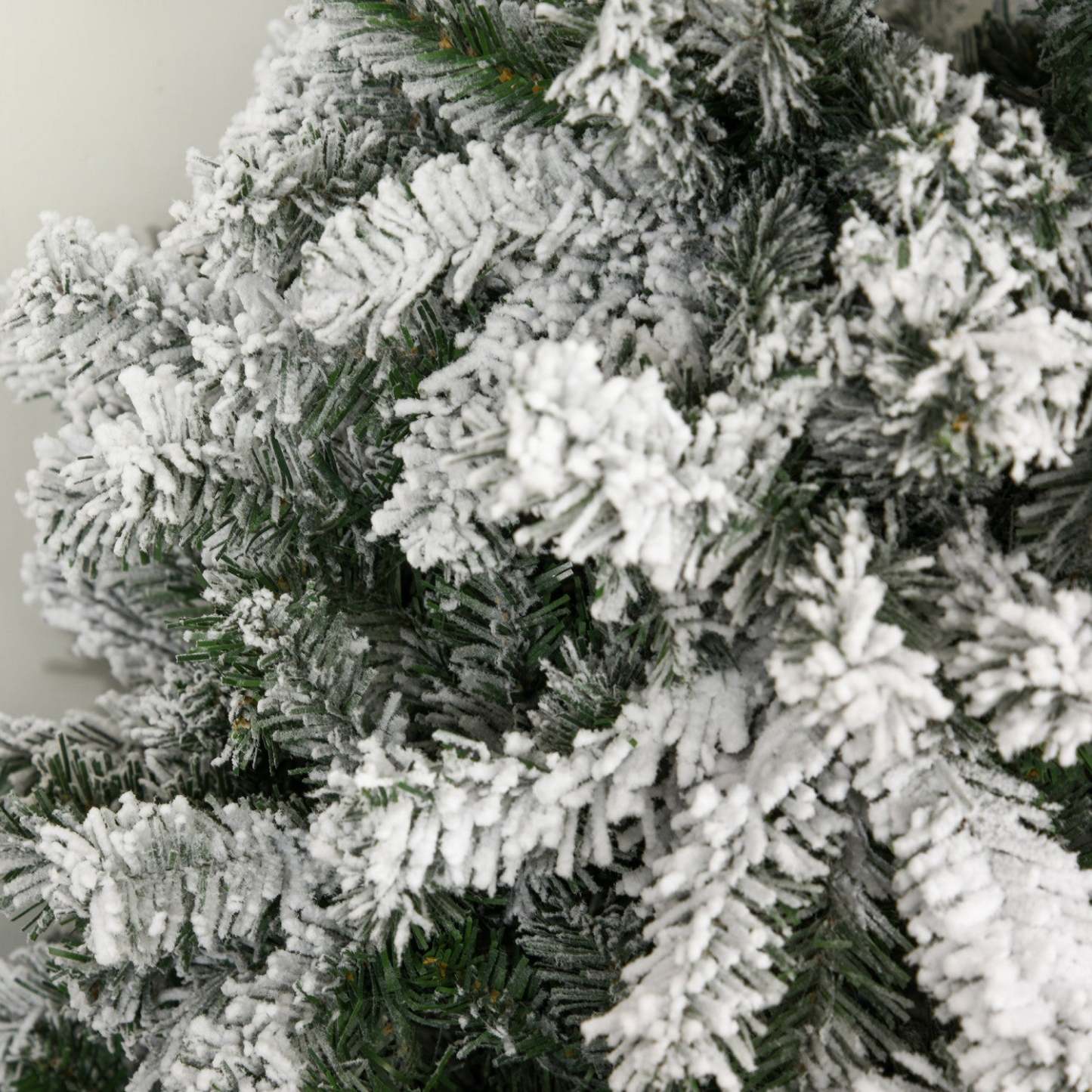 Homcom Arbre De Noël Artificiel Floqué De Neige De 1.8 M Avec 928 Branches Et 250 Lumières LED Blanc Chaud