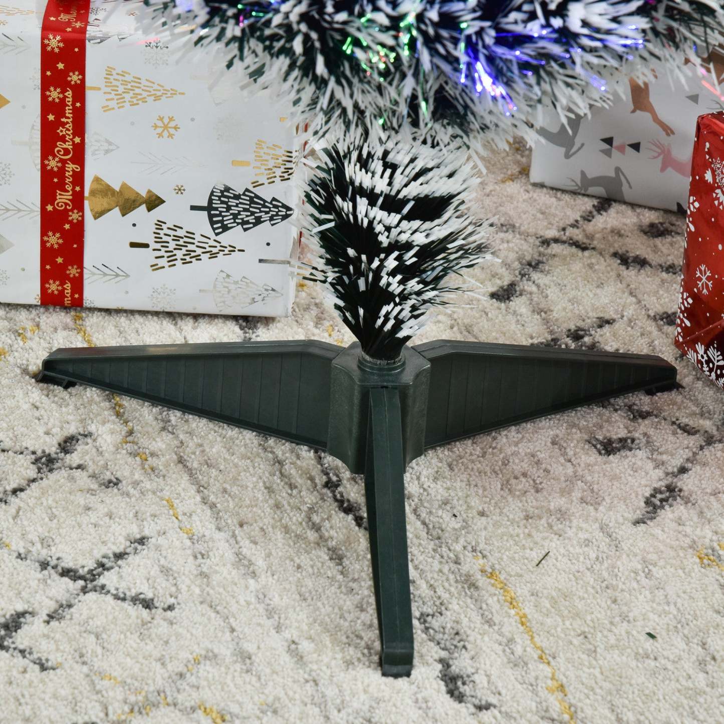 Homcom Arbre De Noël Artificiel En Fibre Optique Pré-éclairé De 3 Pieds Avec 12 Lumières LED Et 90 Branches|Homcom Arbre De Noël Artificiel En Fibre Optique Pré-illuminé De 0,9 M Avec 12 Lumières Led Et 90 Branches