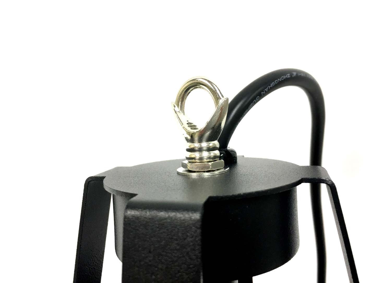 Chauffe-terrasse électrique suspendu à infrarouge Westinghouse - WES31-1520C|Radiateur de terrasse électrique suspendu et à infrarouge Westinghouse - WES31-1520C