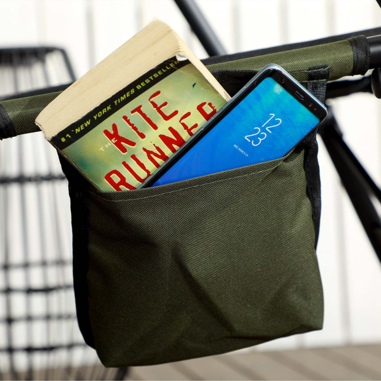 Chaise de pêche pliante Outsunny avec dossier inclinable et repose-pieds vert foncé