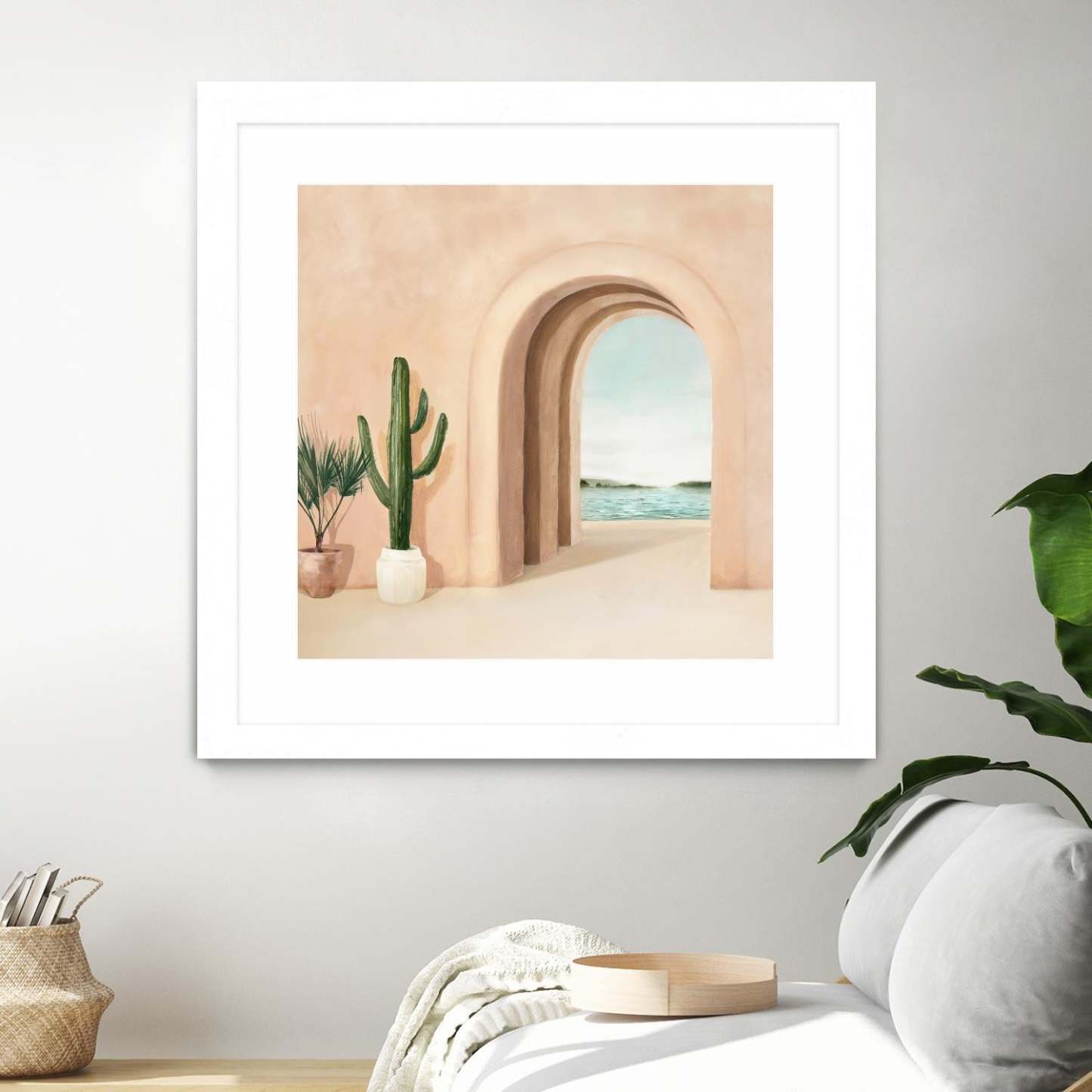 Coastal Arch Matted and Framed White 36x36 Wall Art|Œuvre d'art murale encadrée blanche et mate « Coastal Arch » 36 x 36
