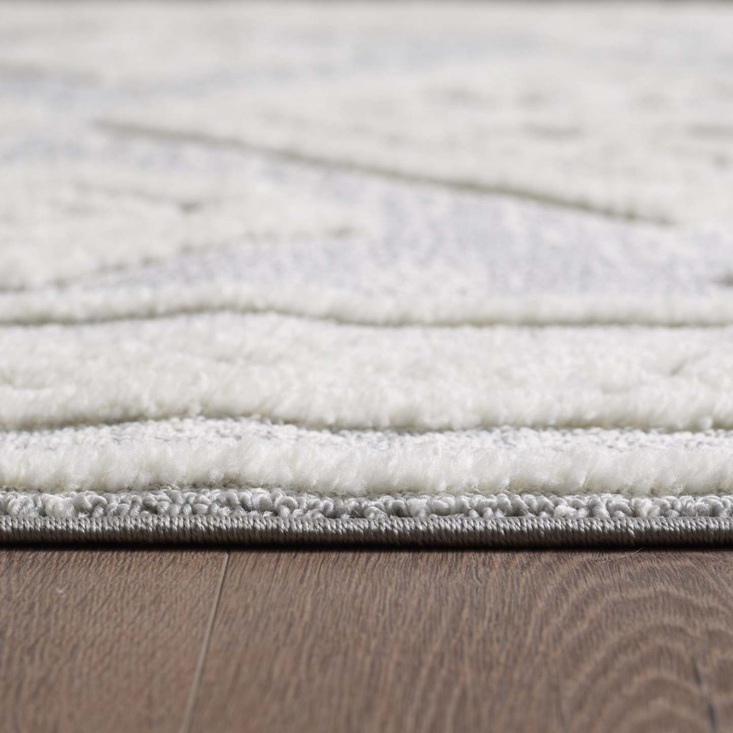 Quinto Westerner Shag Area Rug - 2'7 x 8'|Tapis à poil long Quinto Westerner - 2 pi 7 po x 8 pi