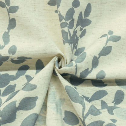 Habitat Lana Blue Light Filtering Grommet Curtain Panel - 50 x 63|Panneau de rideau filtrant la lumière à œillets Lana bleu d'Habitat - 50 x 63