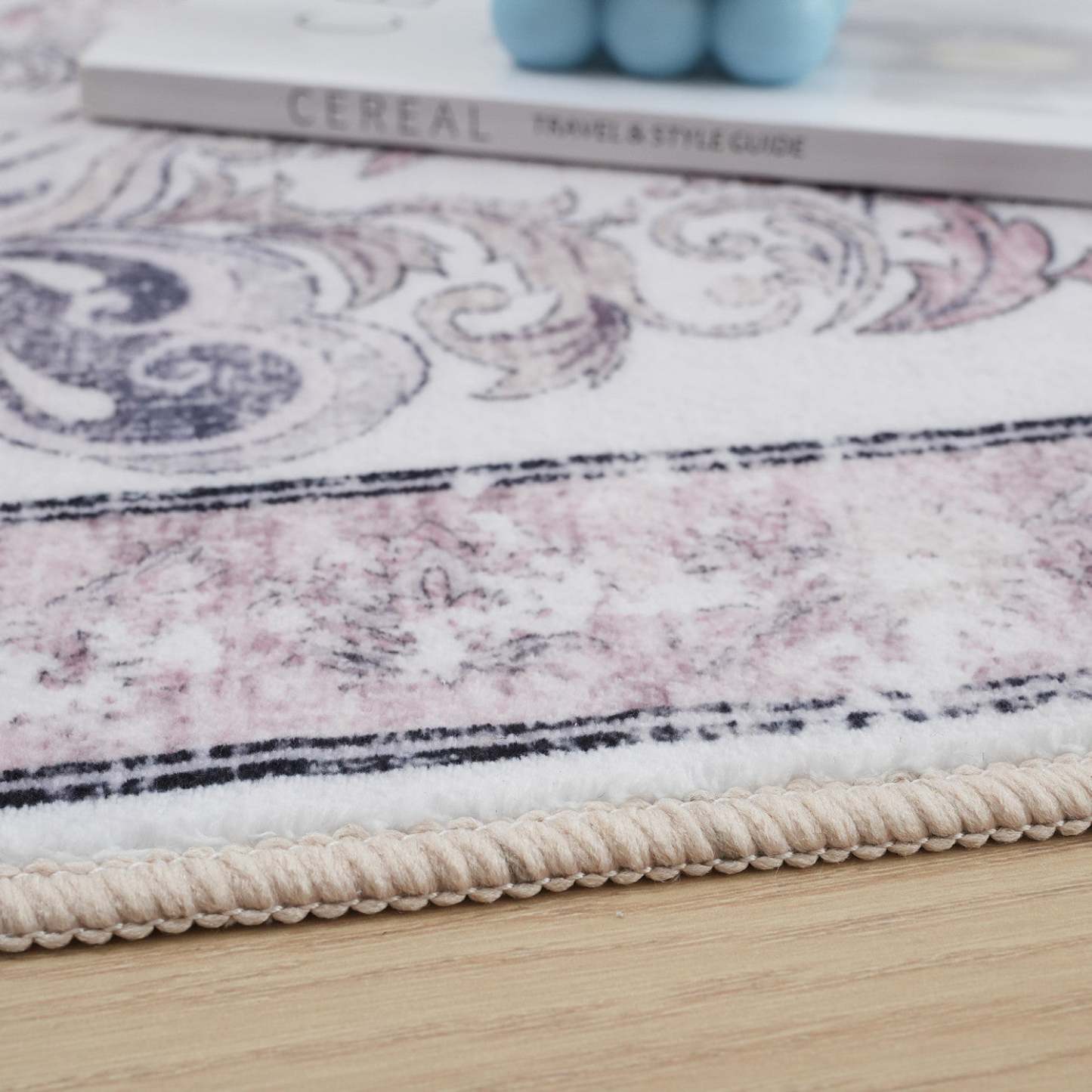 Aqua Primavera Tapis Lavable Et Antidérapant À Poils Ras 5'x7' | Tapis lavable antidérapant à poils courts Aqua Primavera 5'x7'