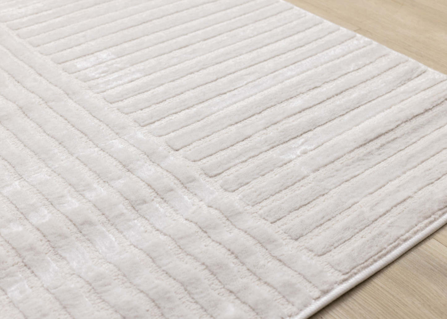 Carpette Leonardo blanche et grise à motif de rayures modernes - 5 pi 3 po x 7 pi 7 po