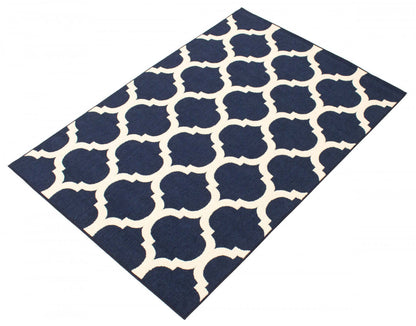 Sophie ivoire-bleu marine Carpette - 3 pi 11 po x 5 pi 7 po|D86FEG2U