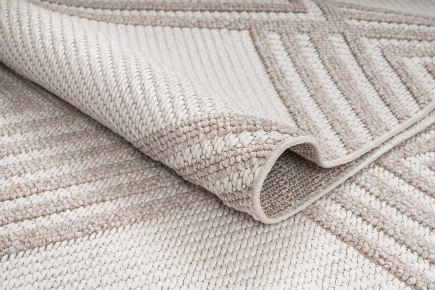 Tapis intérieur/extérieur blanc Athena - 5,3 X 7,6 | Tapis Blanc D'intérieur/Extérieur Athena - 5.3 X 7.6