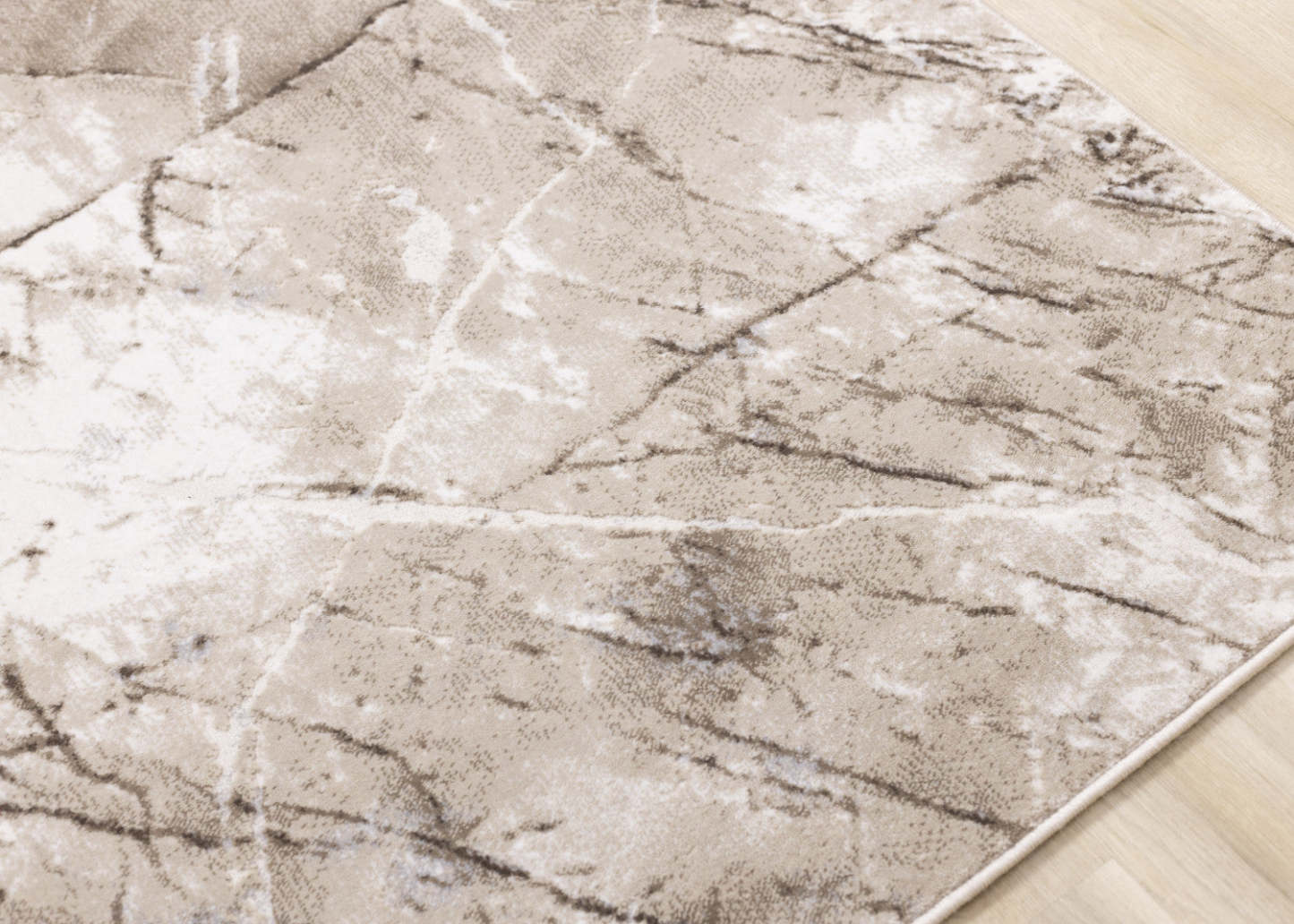 London Distressed Indoor Area Rug - 5'3 x 7'7|Carpette London d'aspect vieilli pour l'intérieur - 5 pi 3 po x 7 pi 7 po