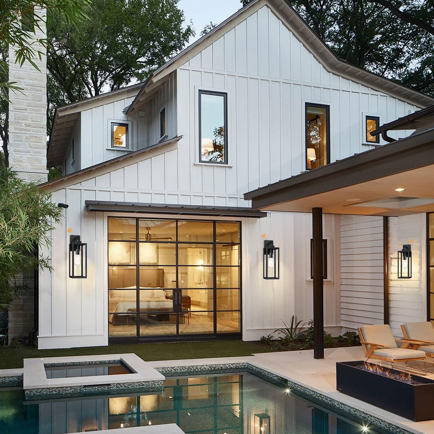 Lot de 4 appliques murales extérieures à 1 lumière, finition noir mat et abat-jour en verre transparent