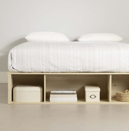 Avilla Storage Platform Bed With Wicker Baskets - Bleached Oak  |  Avilla Lit Avec Paniers De Rangement En Osier Inclus - Chene Blanchi